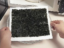 湿気た海苔は電子レンジでパリパリ感復活!