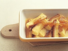 おいしさにビックリ!食パン耳のフレンチトースト