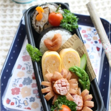 部活弁*セリアの使い捨て容器で軽食弁