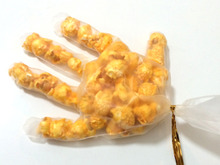 【ハロウィンお菓子】スナックハンドの作り方