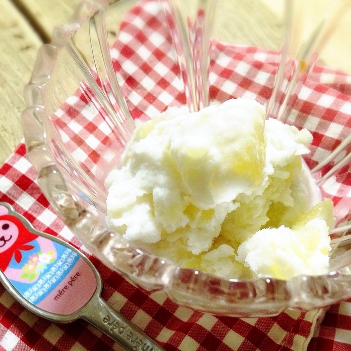 簡単!ココナッツ香るタイ系スイーツ パインシャーベット