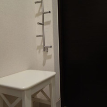 空中でいろいろ収納するIKEAのタオルバー