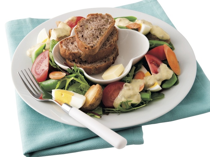 安っぽく見えない!100均白皿のカフェ風ランチ