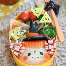 ウインナーヘアの魔女っ子ちゃん弁当