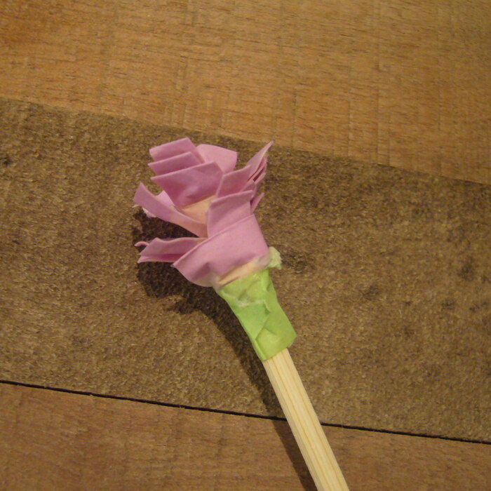 根元に違う色を巻く