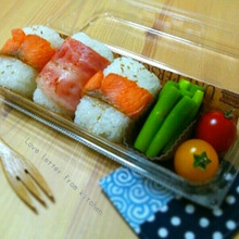 具で巻いちゃうおにぎり。(2種)