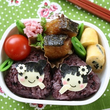 古代米おにぎり+レトロガールデコ