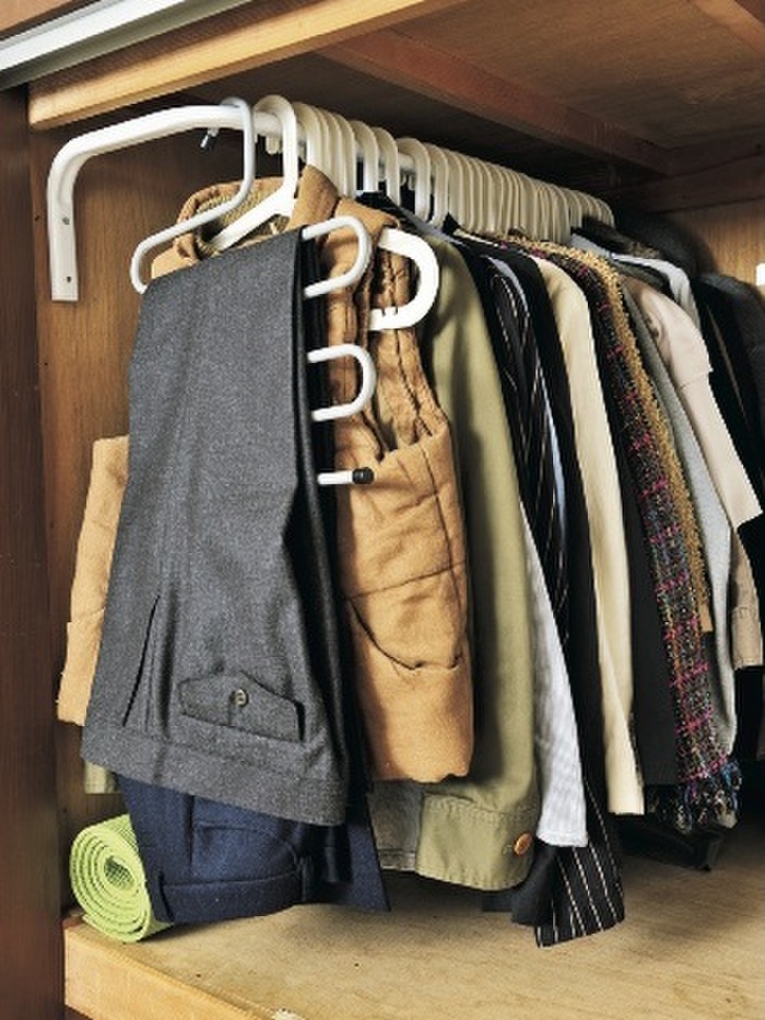 改造ポイント③左右の壁にハンガーレールを