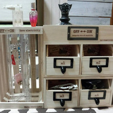 100均木箱で簡単!コスメBOX!