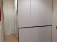 下駄箱の扉裏を利用し、傘収納に☆