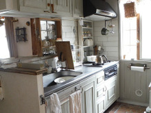 賃貸でもできる!DIYで作るプロヴァンス風キッチン♪