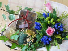 スイーツ&フラワーバスケット