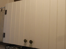 すのこで簡単!収納棚の扉をDIY