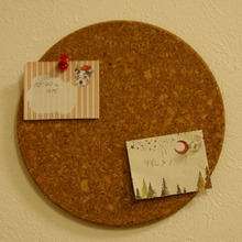 イケアの鍋敷きをコルクボードに!