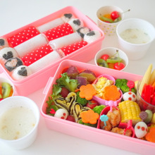 ステックおにぎりでサクラ弁当♥️