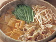 安くて簡単&ボリューミー!もやしのピリ辛鍋