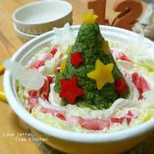 みんなで盛りつけも楽しい★クリスマスツリー鍋☆