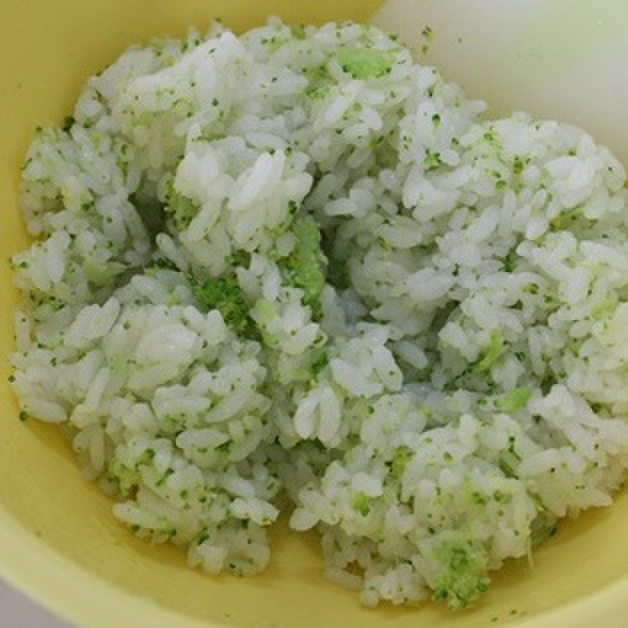 茹でブロッコリーの房を利用