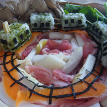 電車が走るよ鍋の上♪大根おろしアートで電車