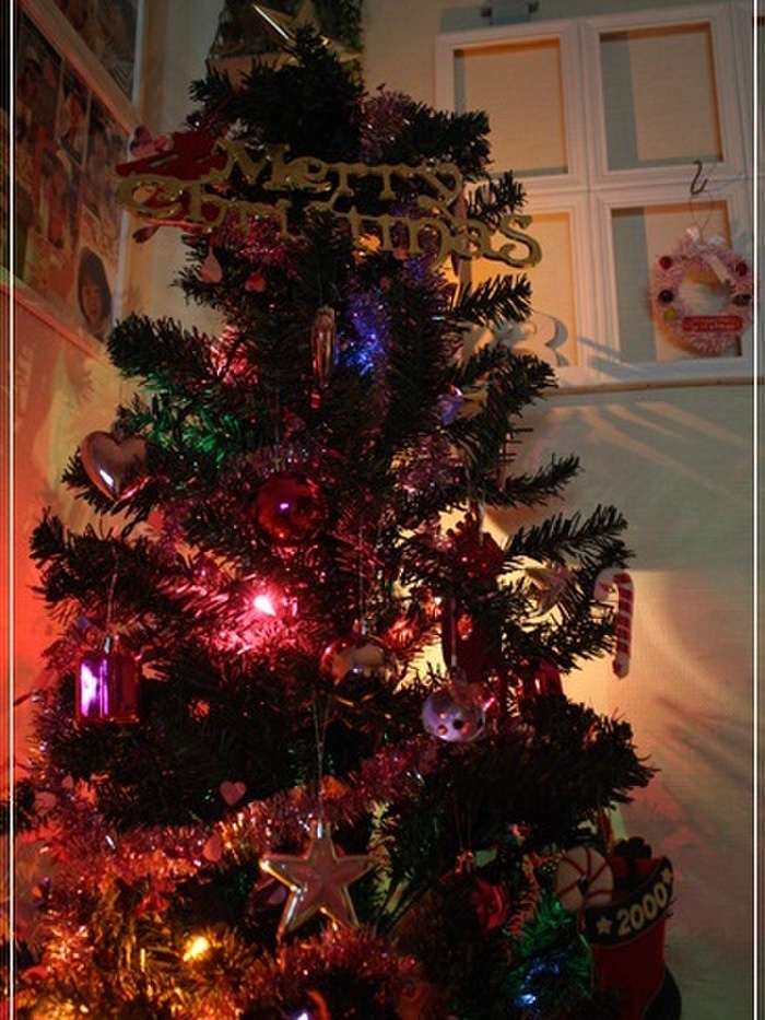 ステップアップ!リッチに見えるクリスマスツリーの飾り方
