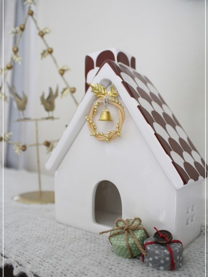 捨てないで!ペットボトルキャップでクリスマス風アレンジ