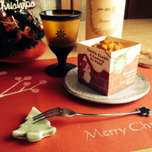 100均色画用紙にひと手間で♪クリスマスの食卓に☆