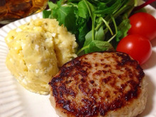 【簡単・節約・ヘルシー】つなぎなし!少ないお肉でもジューシーふんわり蓮根バーグ