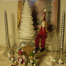 シルバー&ゴールドカラーでクリスマスのしつらえを愉しむ午後