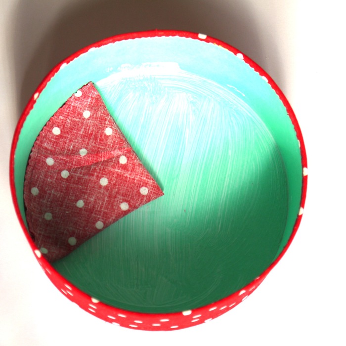 ▶上の箱に布を貼る方法◀