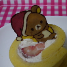 チョコプレートでXmas気分のロールケーキ