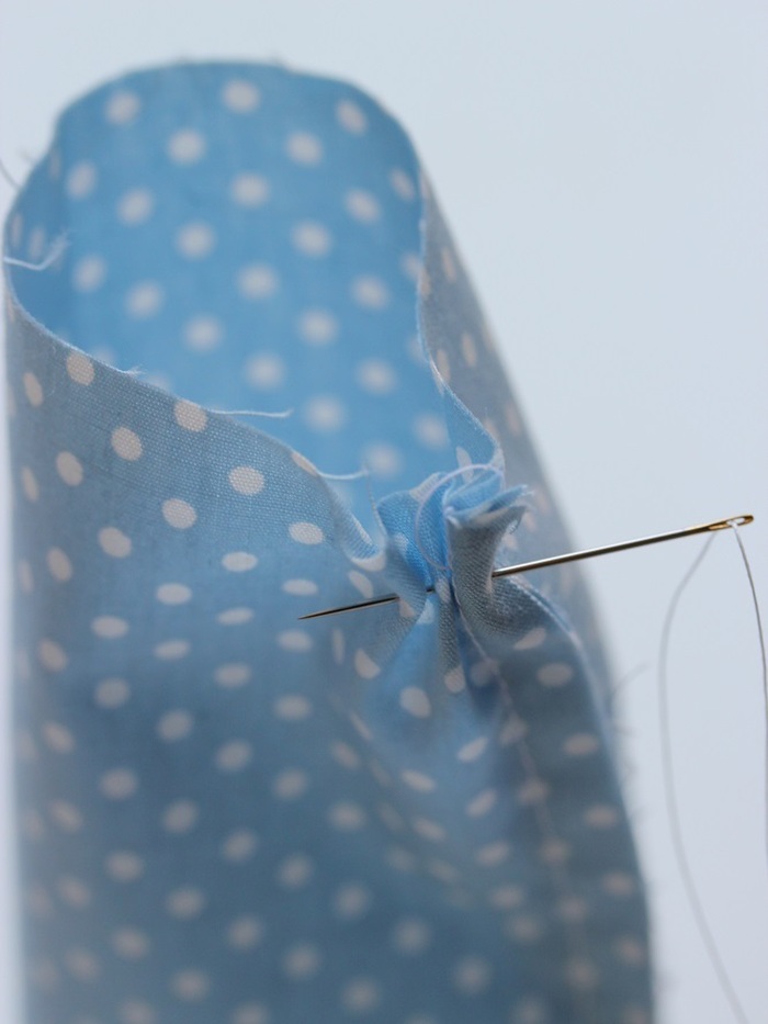 中表のまま周囲をぐるりと一周なみ縫いします