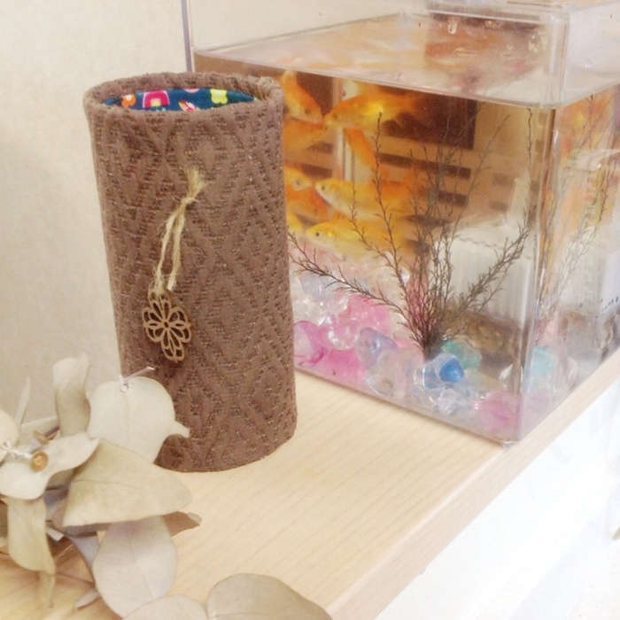 魚の餌隠し♪チップスターの空き箱がピッタリ!簡単カルトナージュ