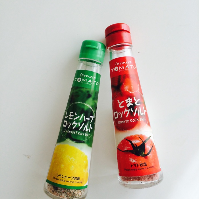 オススメ調味料!一振りでトーストもソテーも大変身♫