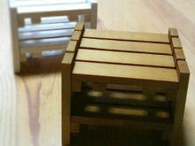 100均@ミニミニすのこでミニミニシェルフ。