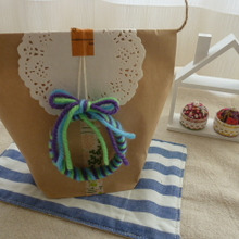 輪っかが可愛い!簡単ラッピング♪