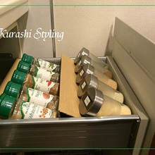 スパイス類、寝かせて収納