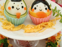 お皿を重ねてひな壇風!ひな祭りオードブル