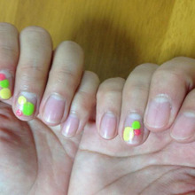 小さいお子さんのママにお勧め♪10本のうち3本だけネイル♪