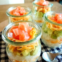 WECKでアボカドサーモンCAFE風お寿司