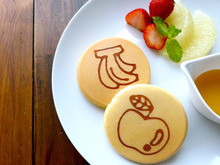 プラスの材料は不要!お絵描きデコホットケーキ