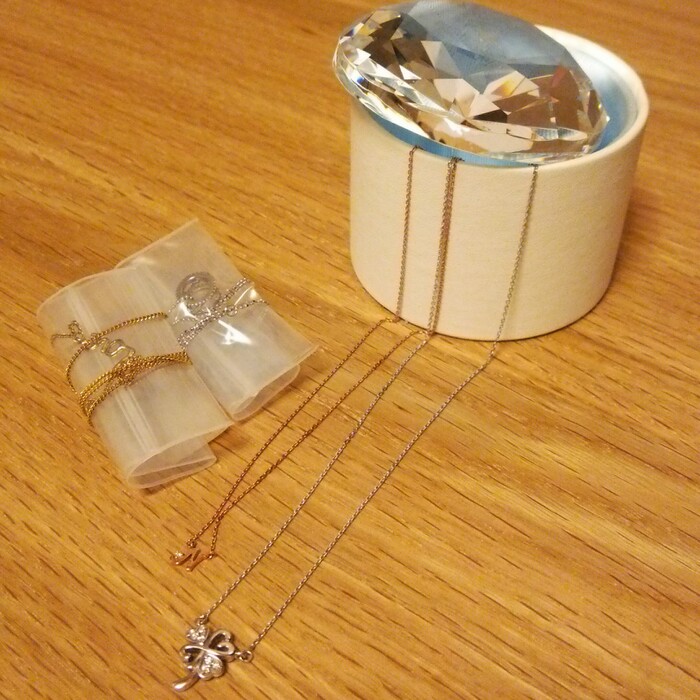からまりやすいアクセサリーをコンパクトに!