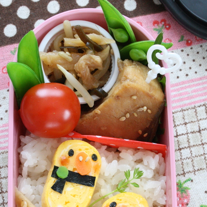 プラ製はミニサイズのココット風