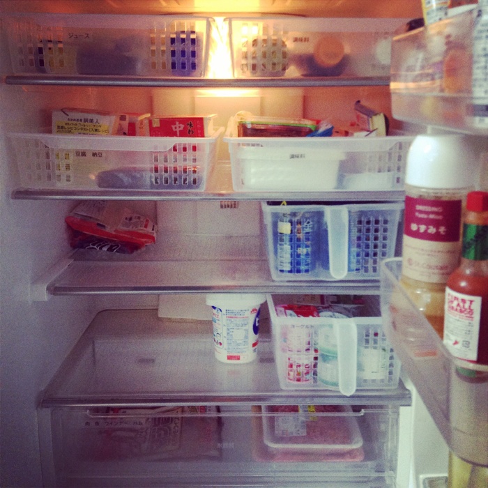 100均カゴで冷蔵庫内を整理整頓！