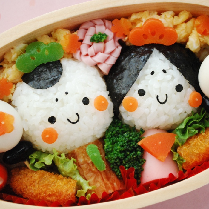 髪飾りも忘れずに!