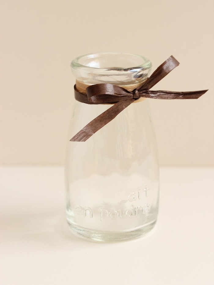 ベースにはペーパーラフィアを