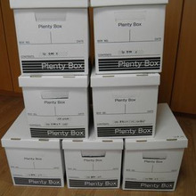 セリア ファイルボックスで子供のお下がり 洋服をサイズ別に管理