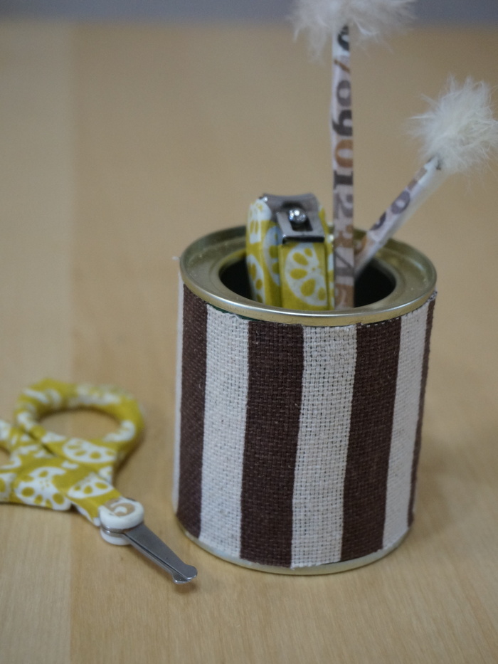 爪切りなどを入れてみました