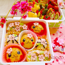 子供が大好きな稲荷寿司のプチデコ♡まん丸ピカチュウお花見弁当