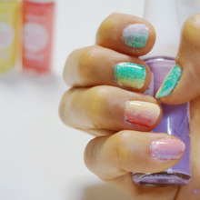 話題のスポンジネイルで簡単グラデーション