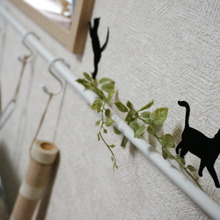 落ちない一工夫!突っ張り棒で可愛く使いやすいキッチン